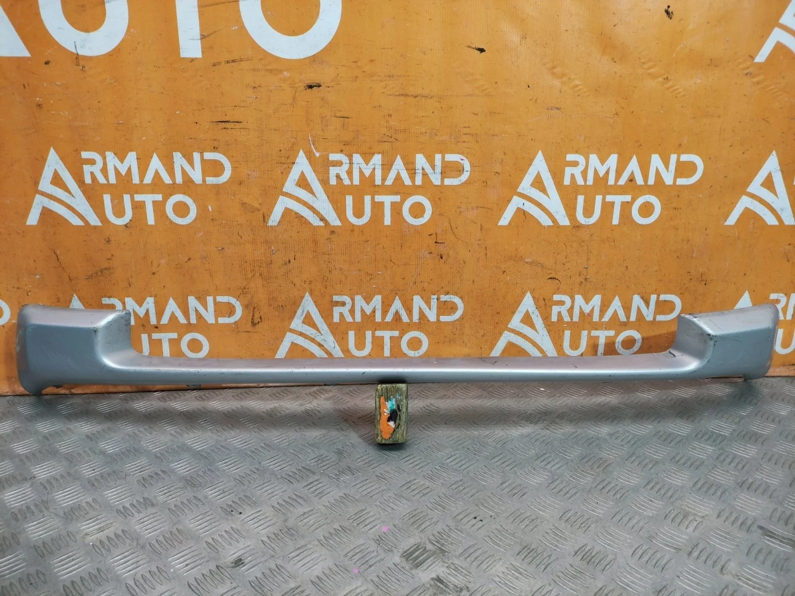 Накладка бампера MItsubishi Outlander 2014-2015 3