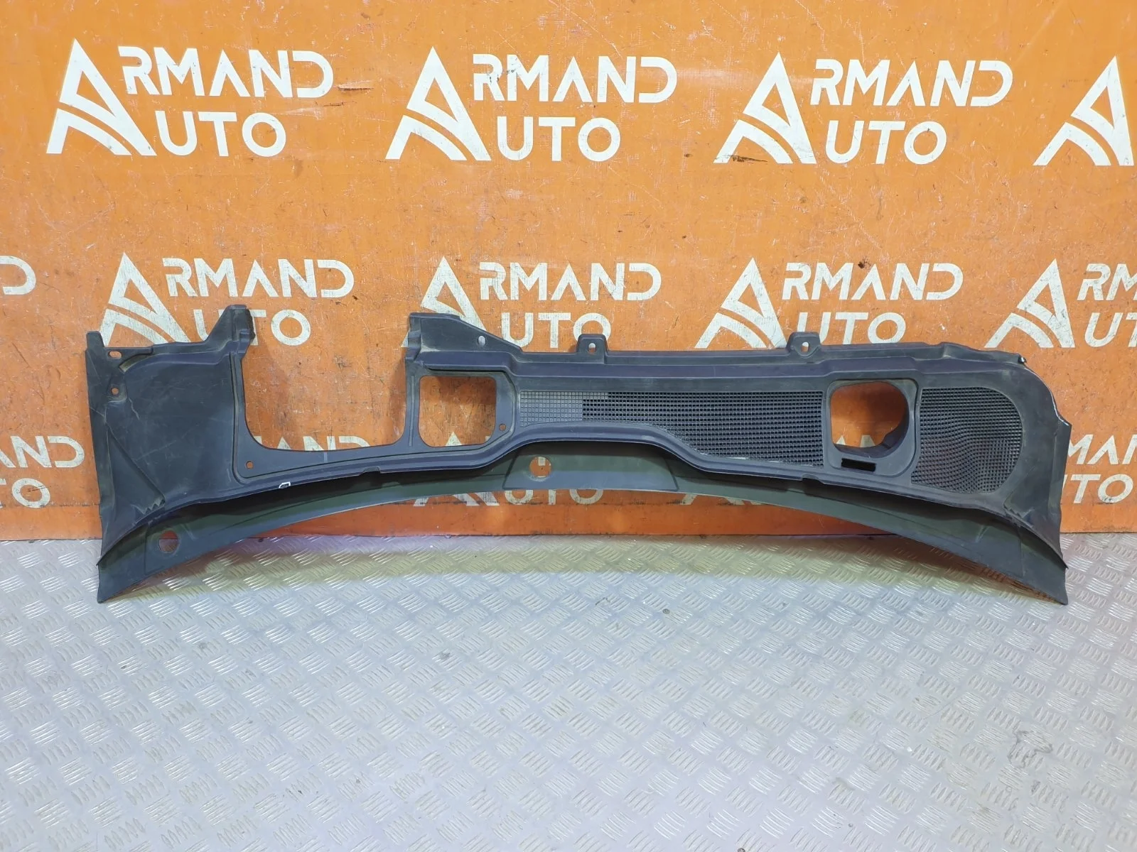 Жабо Land Rover Range Evoque 2011-2018 L538