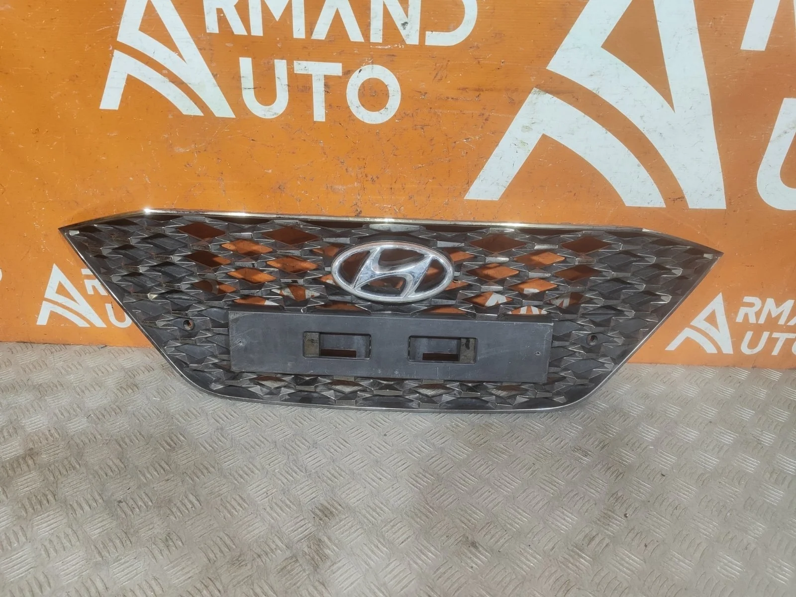 Решетка радиатора Hyundai Solaris 2020-нв