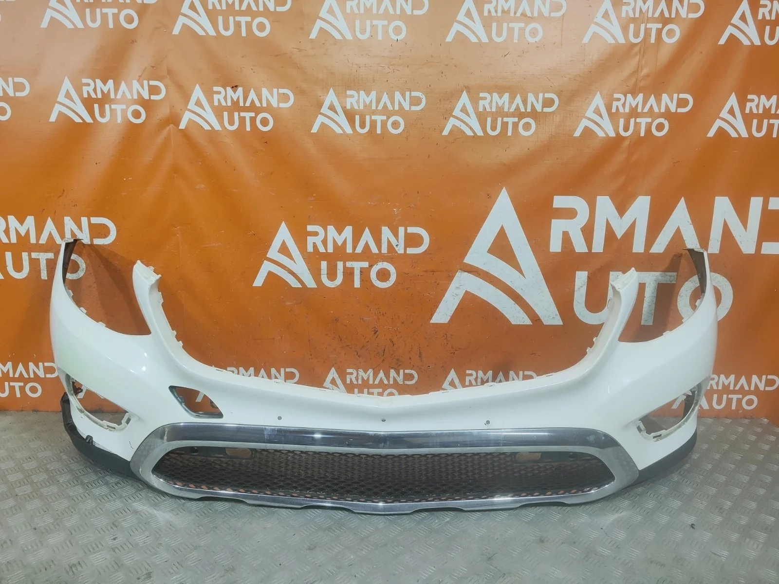 Бампер Mercedes GLC-Class 2015-2019 X253