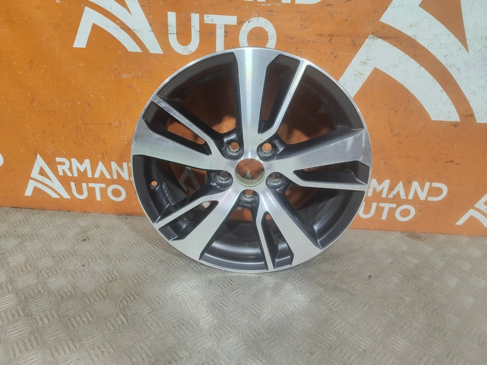 Диск колёсный r17 Toyota RAV4 CA40