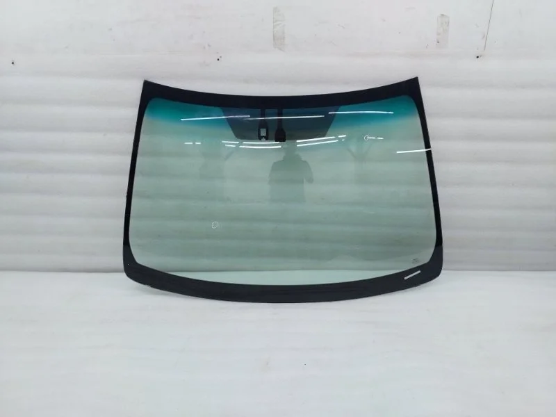 Стекло лобовое Toyota Camry 2013 ASV50