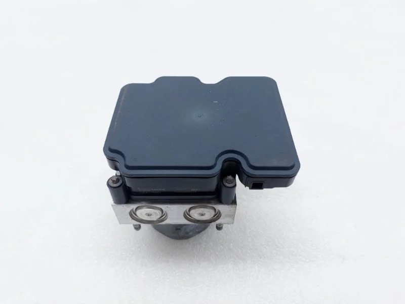 Блок abs Toyota Camry 2013 ASV50