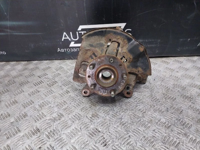 Поворотный кулак со ступицей Mazda Cx7 2006-2009 L20633020B 2.3 L3-VDT, передний правый