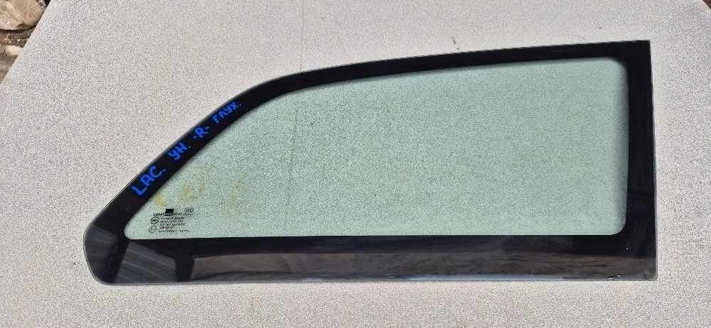 Стекло кузовное глухое правое Chevrolet Lacetti