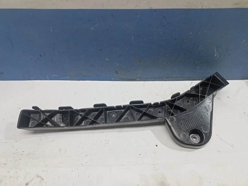 Кронштейн бампера Kia Ceed 2012 866131H100 ED 1.6 G4FC, задний левый