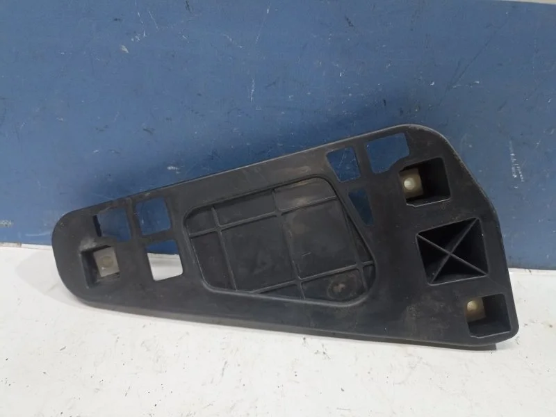 Кронштейн бампера Kia Ceed 2012 866231H100 ED 1.6 G4FC, задний левый