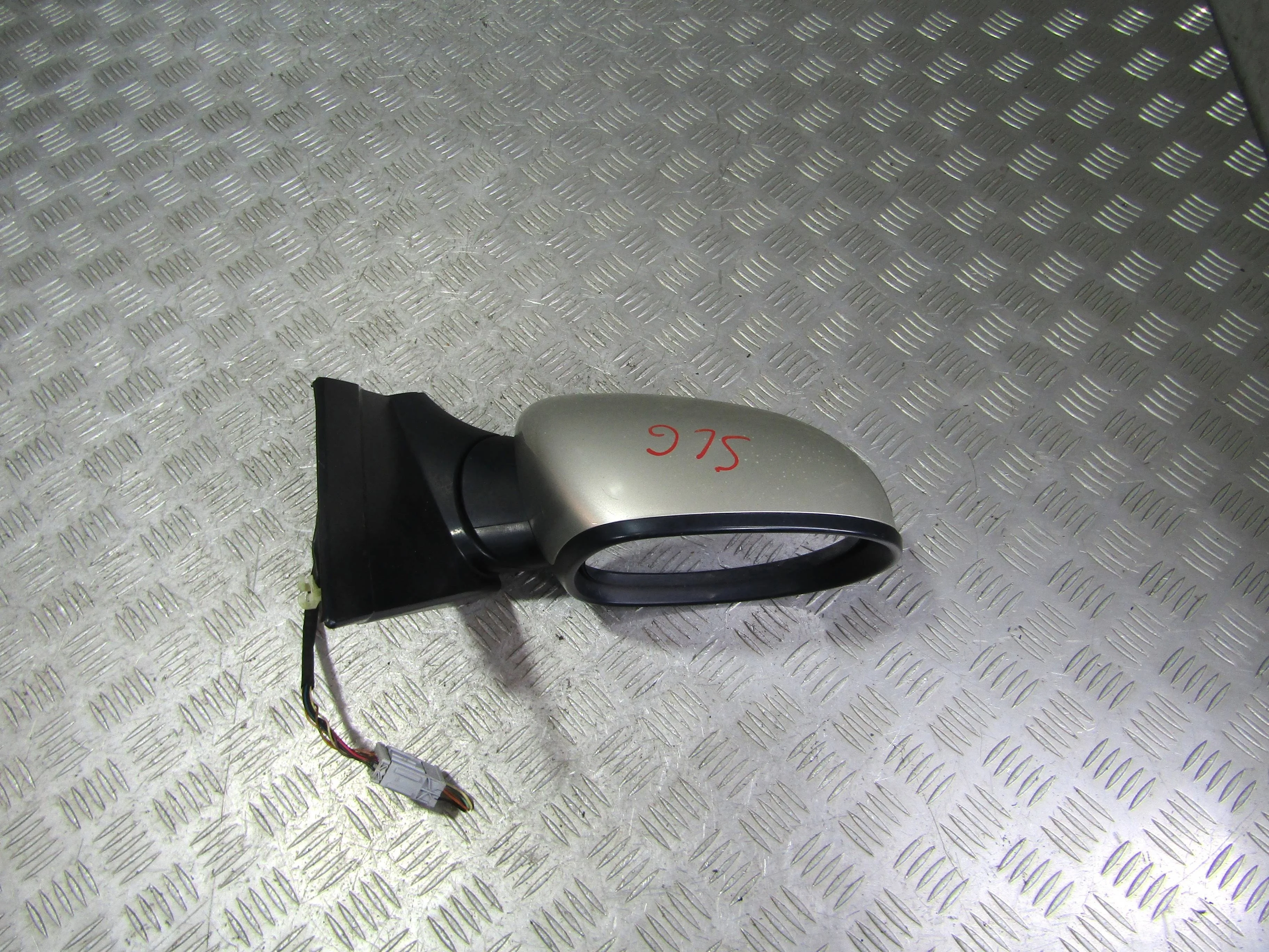 Зеркало правое HONDA Civic VIII (2005—2009)