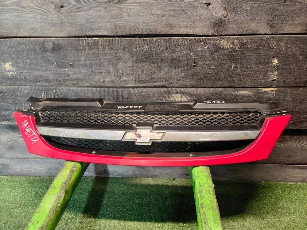 Решетка радиатора Chevrolet Lacetti