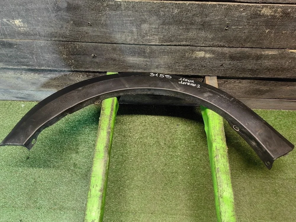 Молдинг переднего левого крыла Renault Logan II