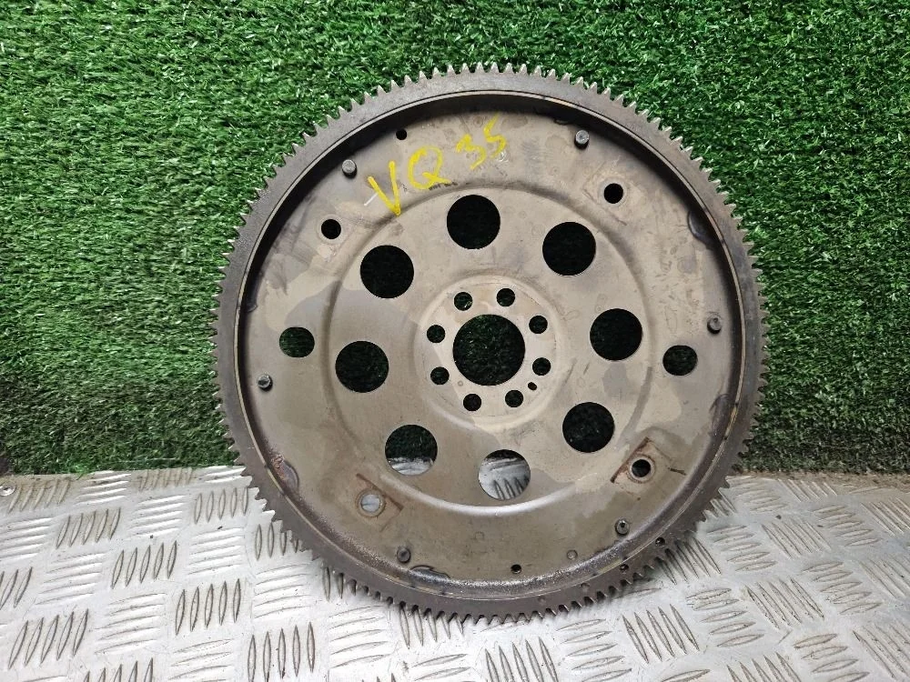 Маховик на Infiniti FX35