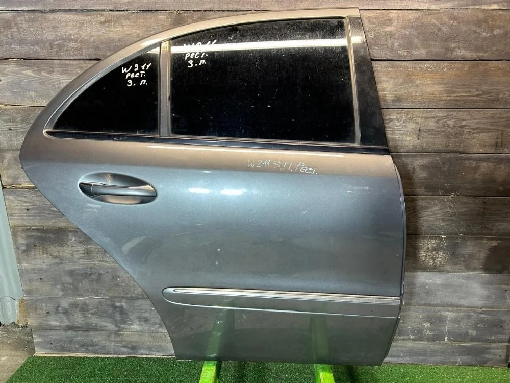 Дверь задняя правая Mercedes-Benz E-класс W211