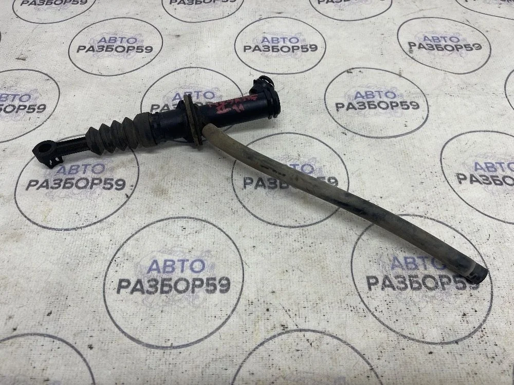 Главный цилиндр сцепления Renault Megane II рестайлинг (2006—2009)