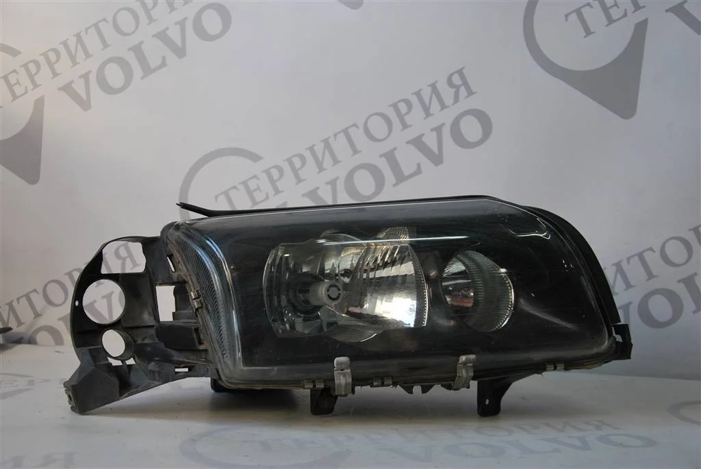 Фара правая ксенон