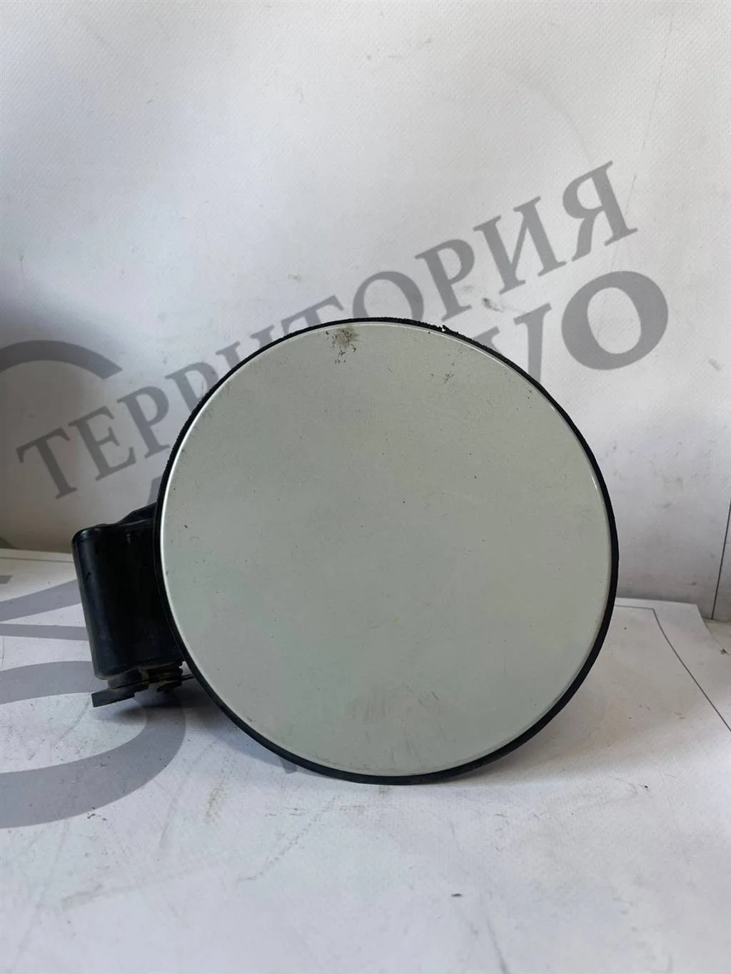 Лючок бензобака