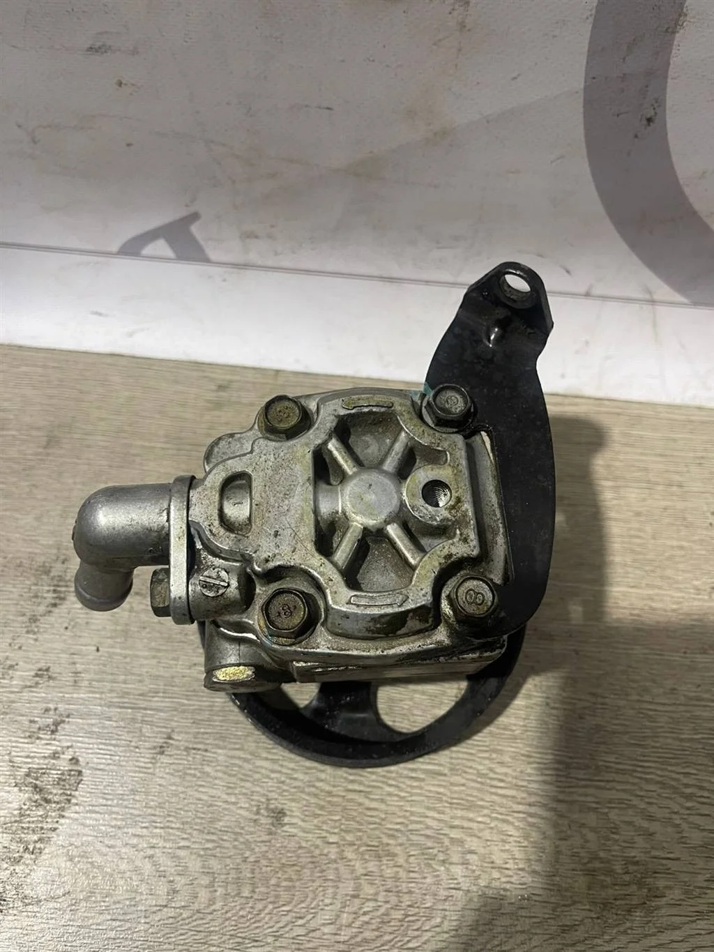 Насос гидроусилителя руля