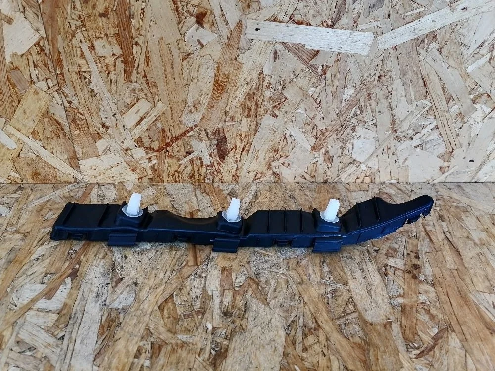 Кронштейн бампера зад. лев. Hyundai Solaris I (2010—2014) 866131R200