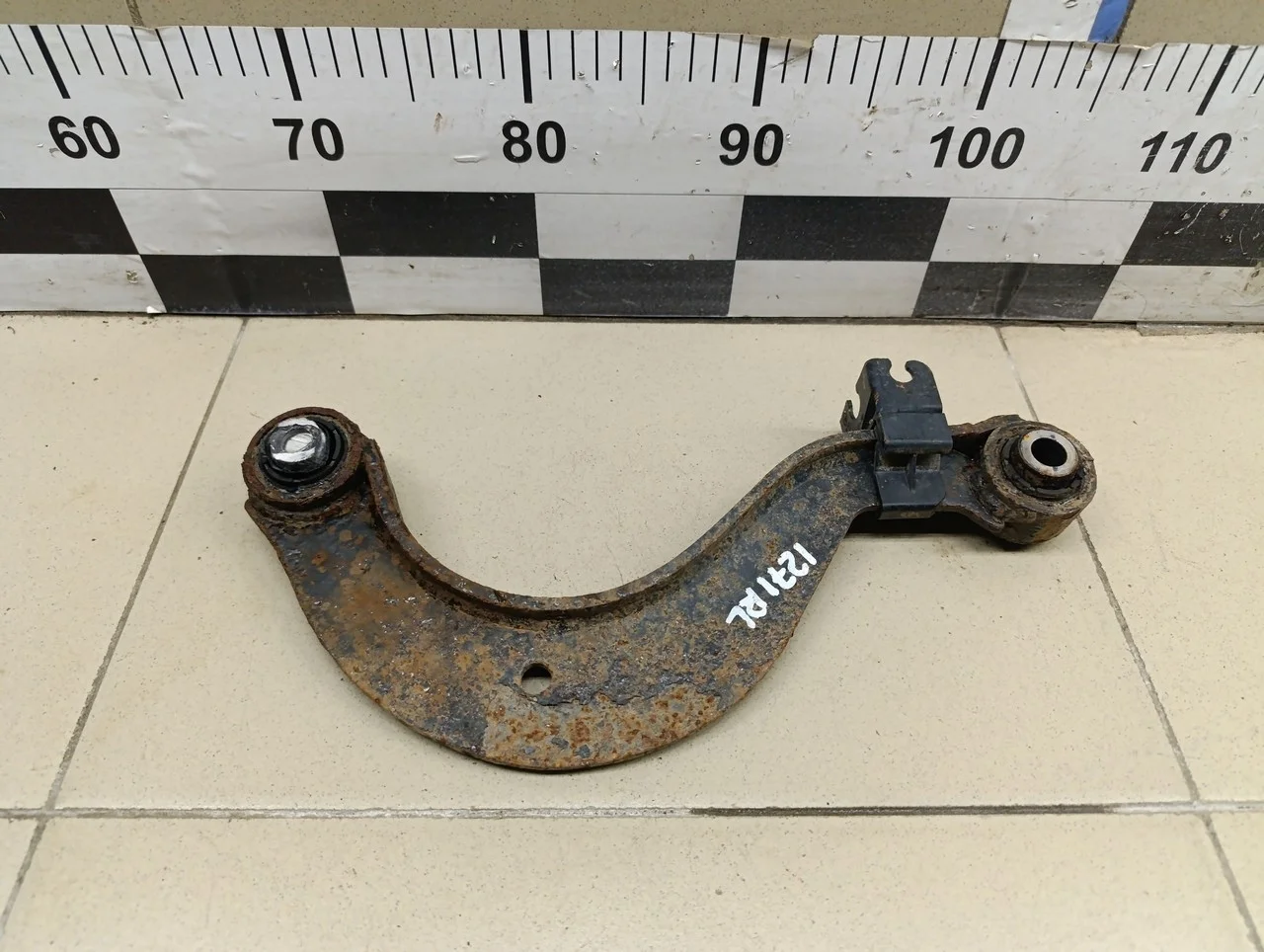 Рычаг задний верхний Passat [B6] 2005-2010