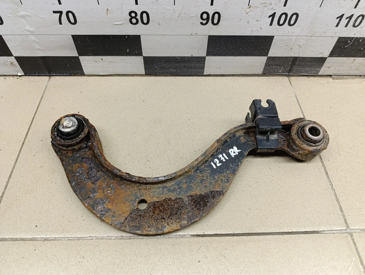 Рычаг задний верхний Passat [B6] 2005-2010