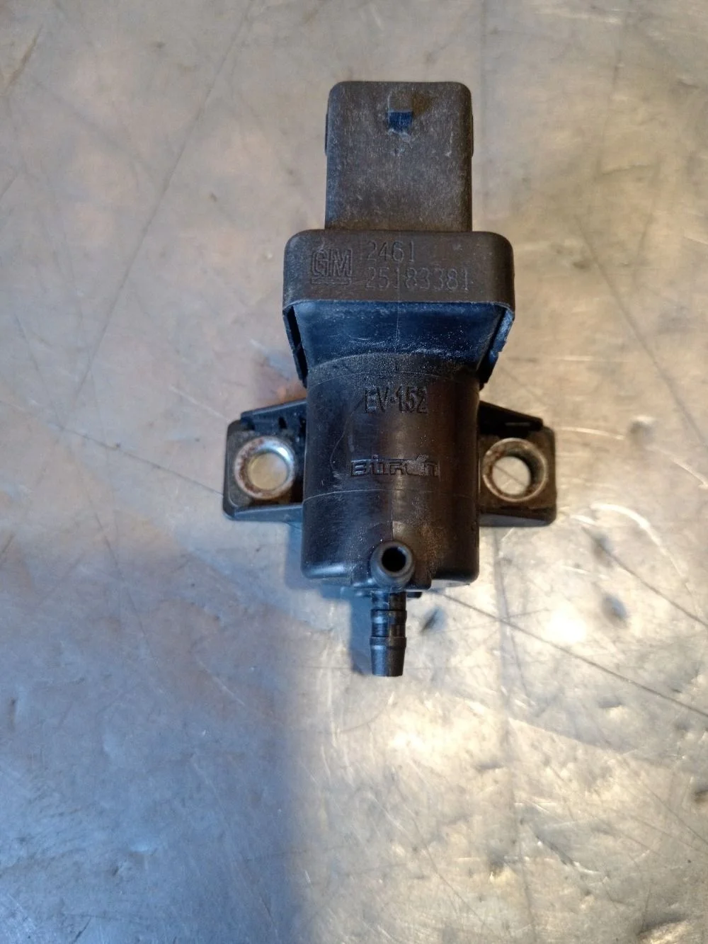 Клапан рециркуляции выхлопных газов Opel Antara I рестайлинг (2010—2017) 2012