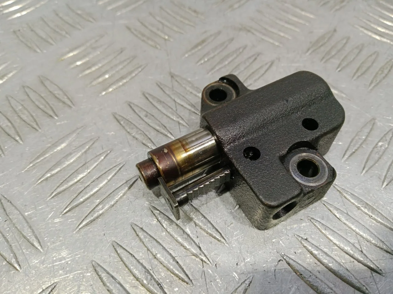 [Б/У] Натяжитель цепи ГРМ Ford [Код: 00627320 ]