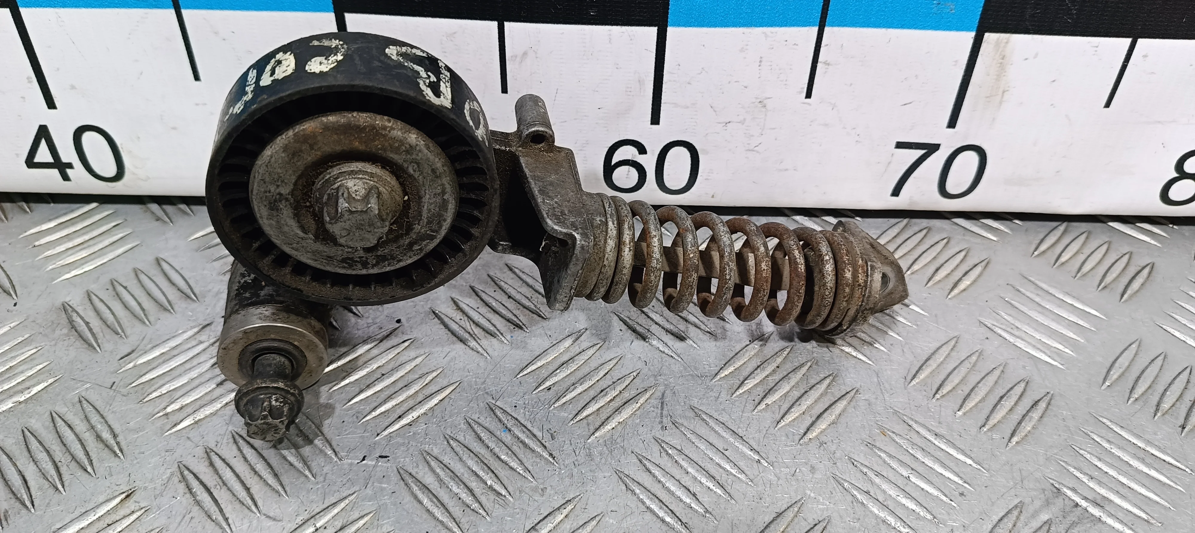 [Б/У] Ролик c кронштейном Opel [Код: 00413987 ]