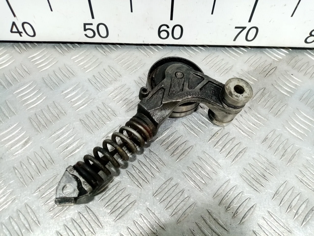 [Б/У] Ролик c кронштейном Opel [Код: 00627411 ]