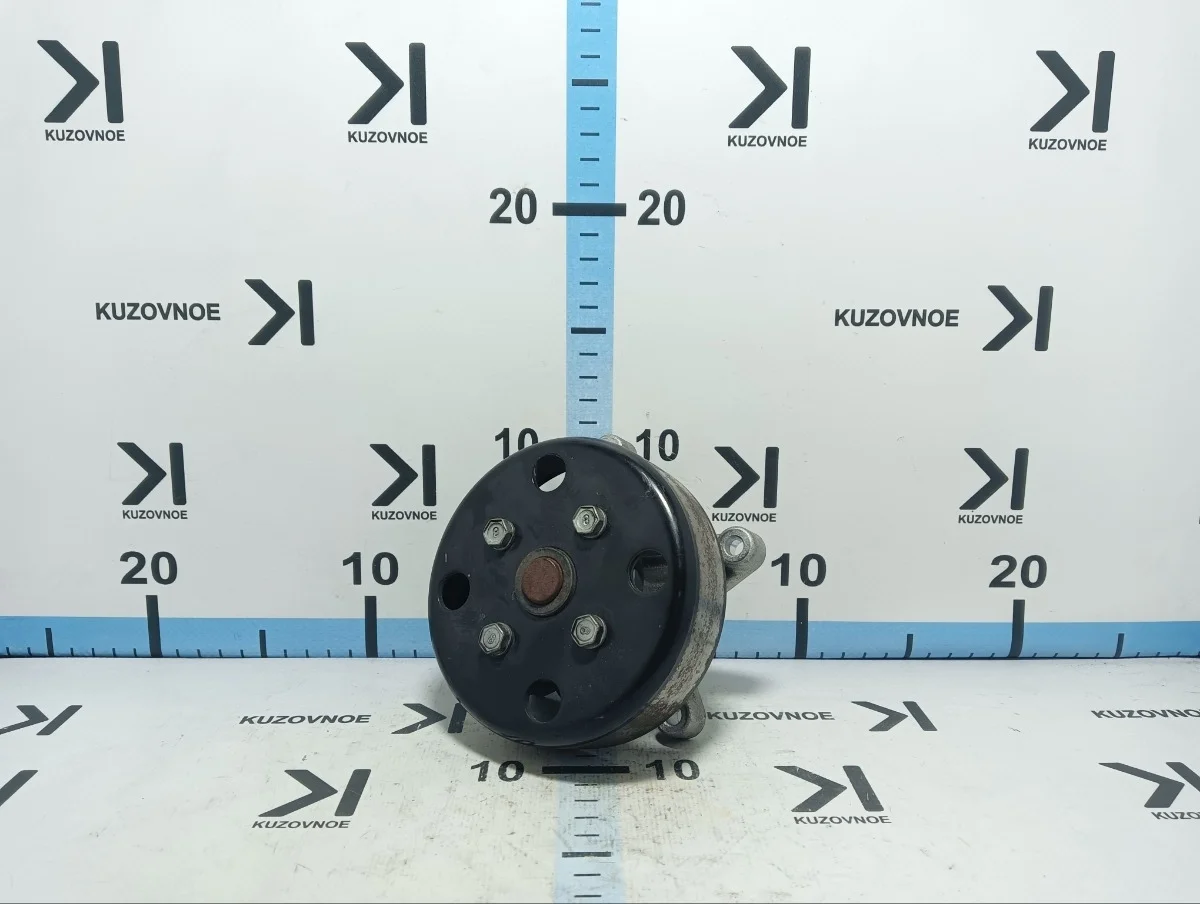 Насос водяной (помпа) Kia Soul 2019 SK3