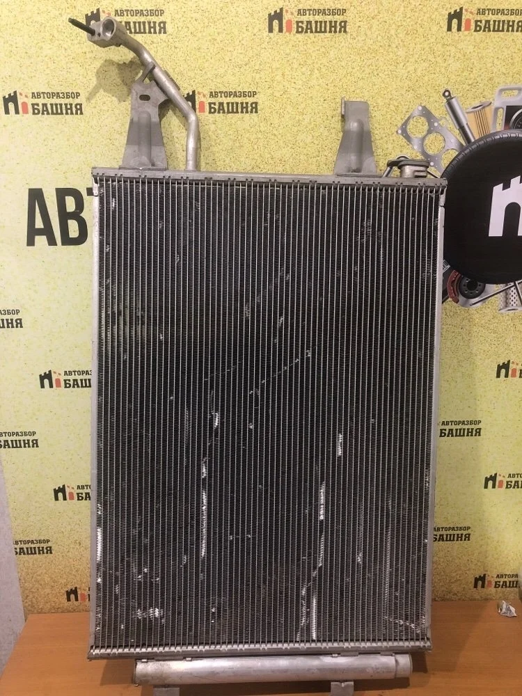 Радиатор кондиционера Mitsubishi Colt MR568975