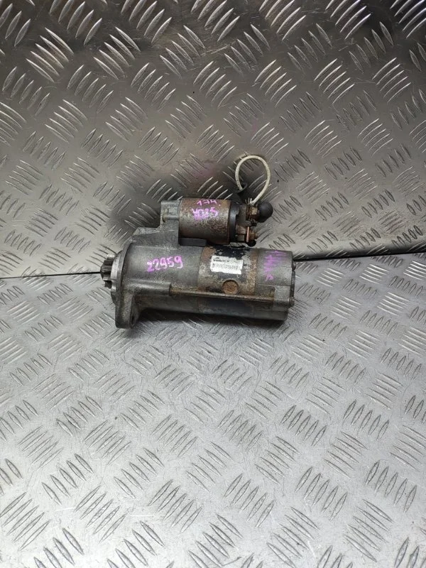 Стартер Nissan Pathfinder 23300EB300 R51 YD25 DDTI