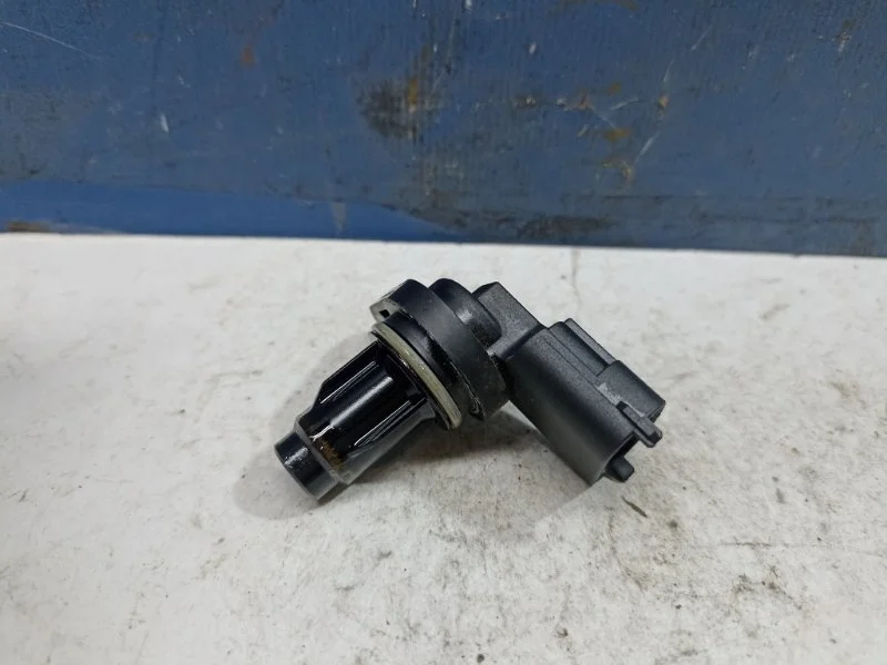 Датчик положения распредвала Hyundai Solaris 2 2021 393502B030 HCR 1.4 G4LC