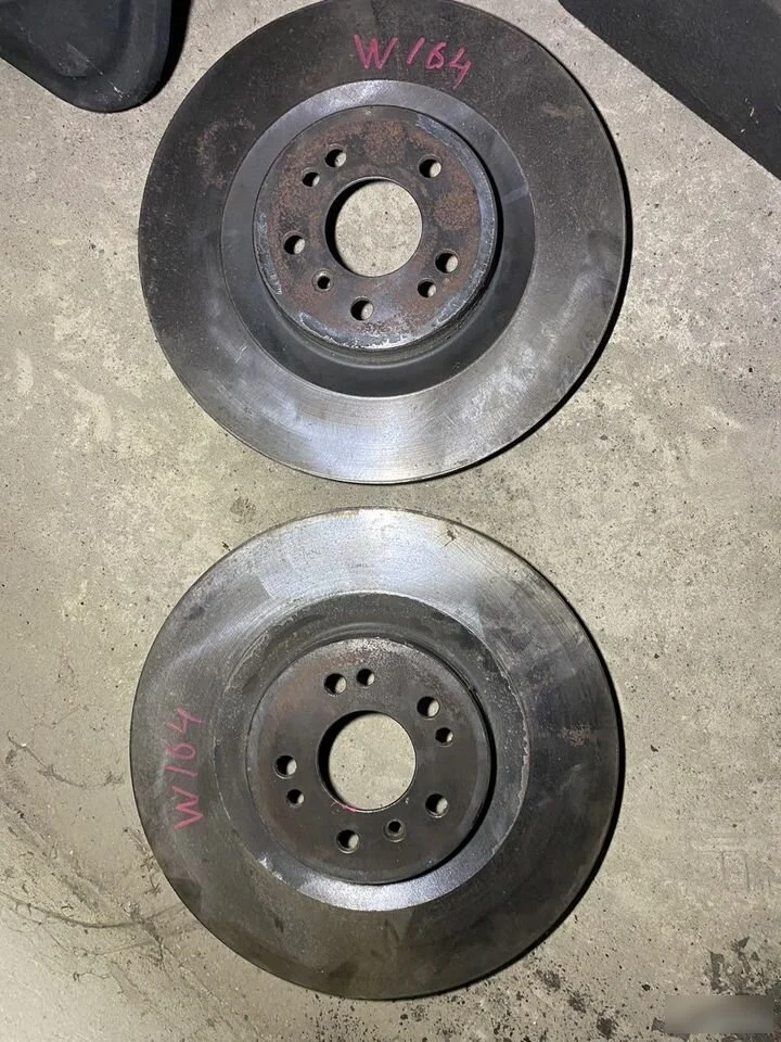 Передние тормозные диски Mercedes ML GL W164