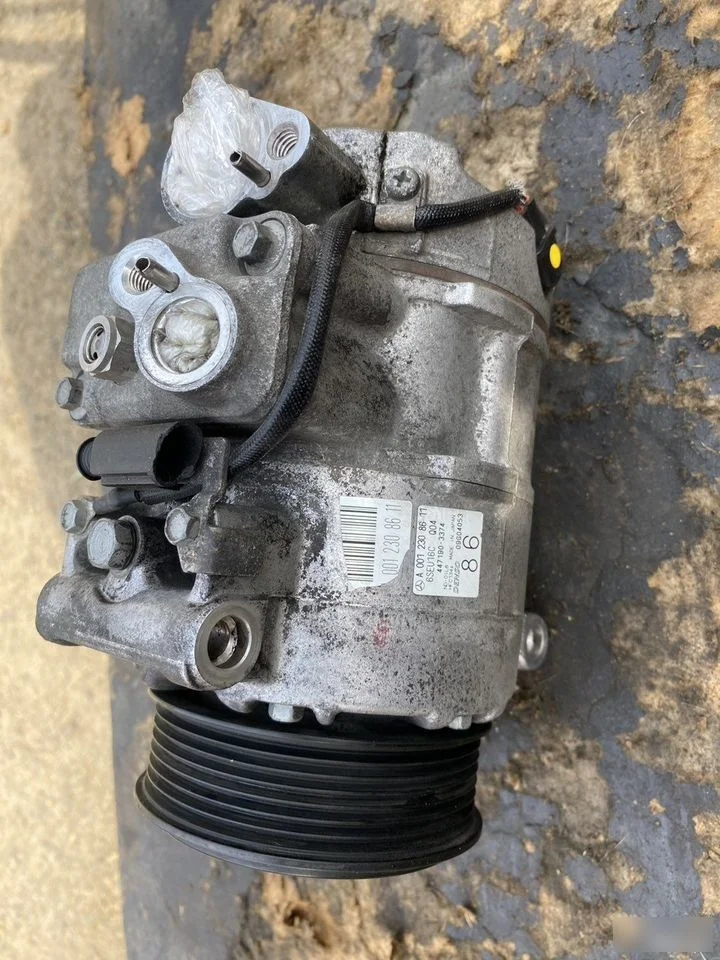 Компрессор кондиционера Mercedes OM642