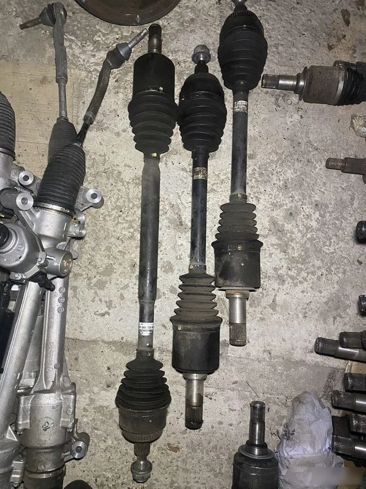 Задняя полуось привод Mercedes ML W163