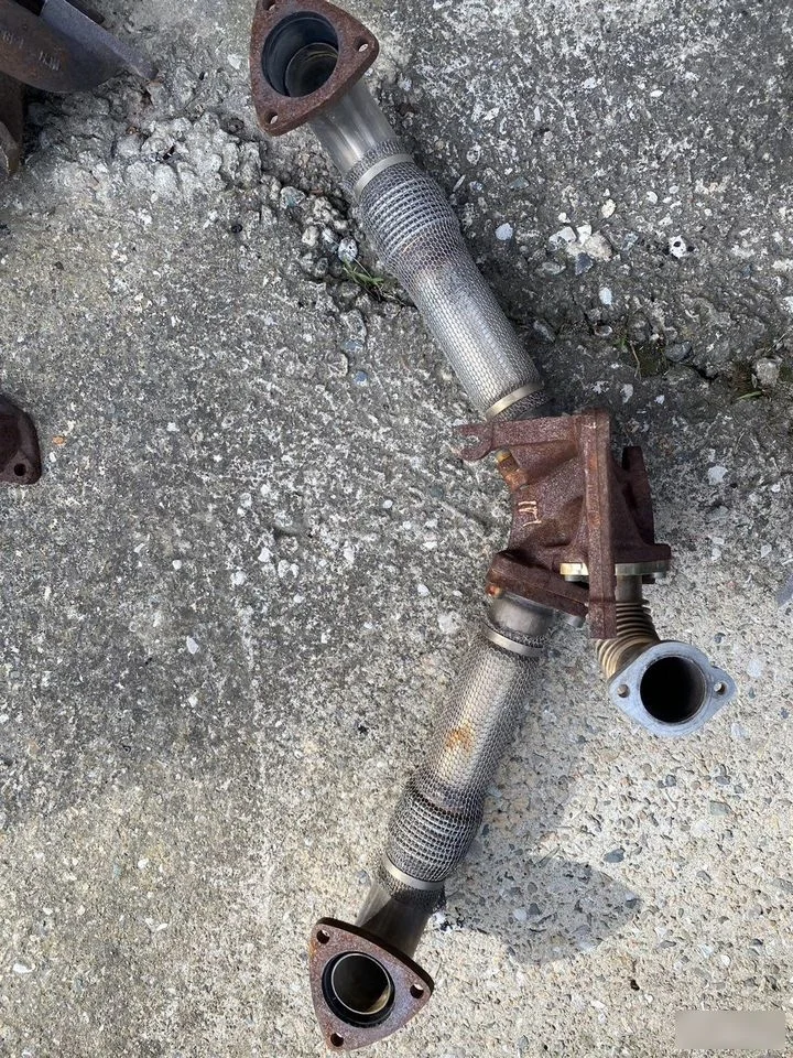Выпускной коллектор/Тройник турбины VW Touareg