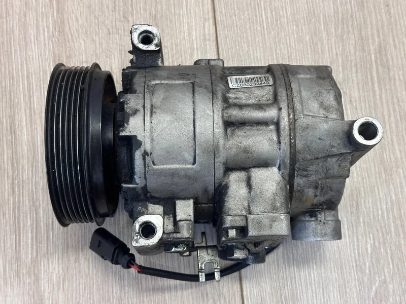 Компрессор кондиционера VW Touareg NF 2010 7P