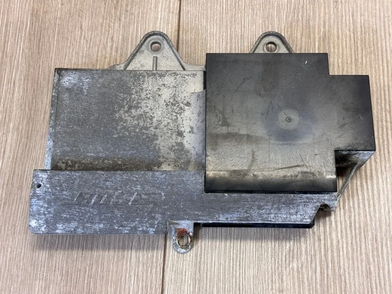 Усилитель акустической системы Porsche Cayenne 2011 958 (92A)