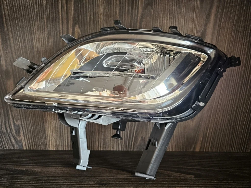 ПТФ хром левая новая Opel Astra J 2009-