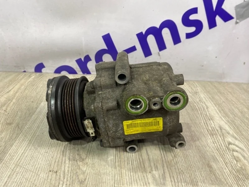 Компрессор кондиционера FORD FIESTA 2005г