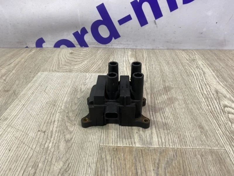 Катушка зажигания FORD FOCUS 2 2006