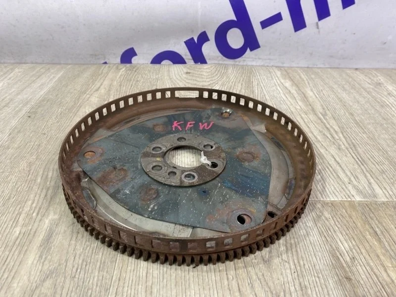 Маховик Peugeot 206 2007