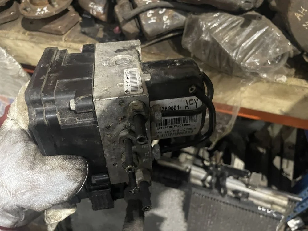 Блок abs opel astra J AFY
