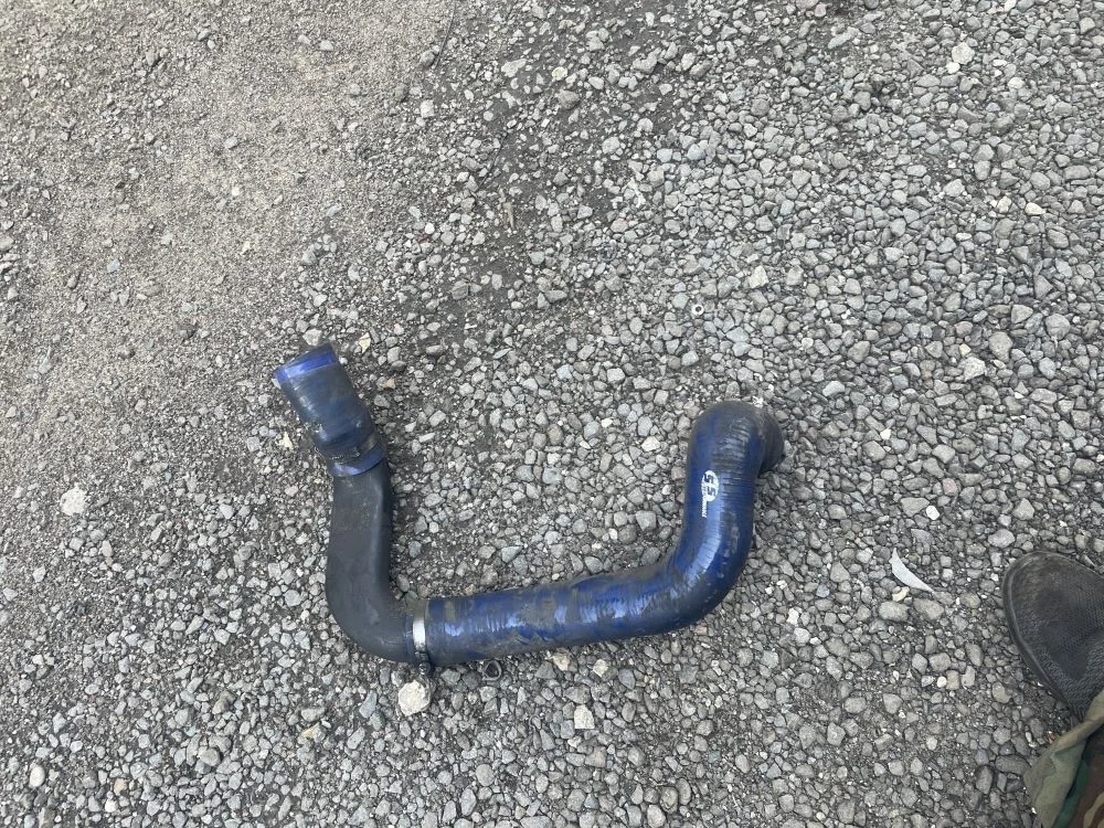 патрубок интеркулера land rover freelander 2 2.2