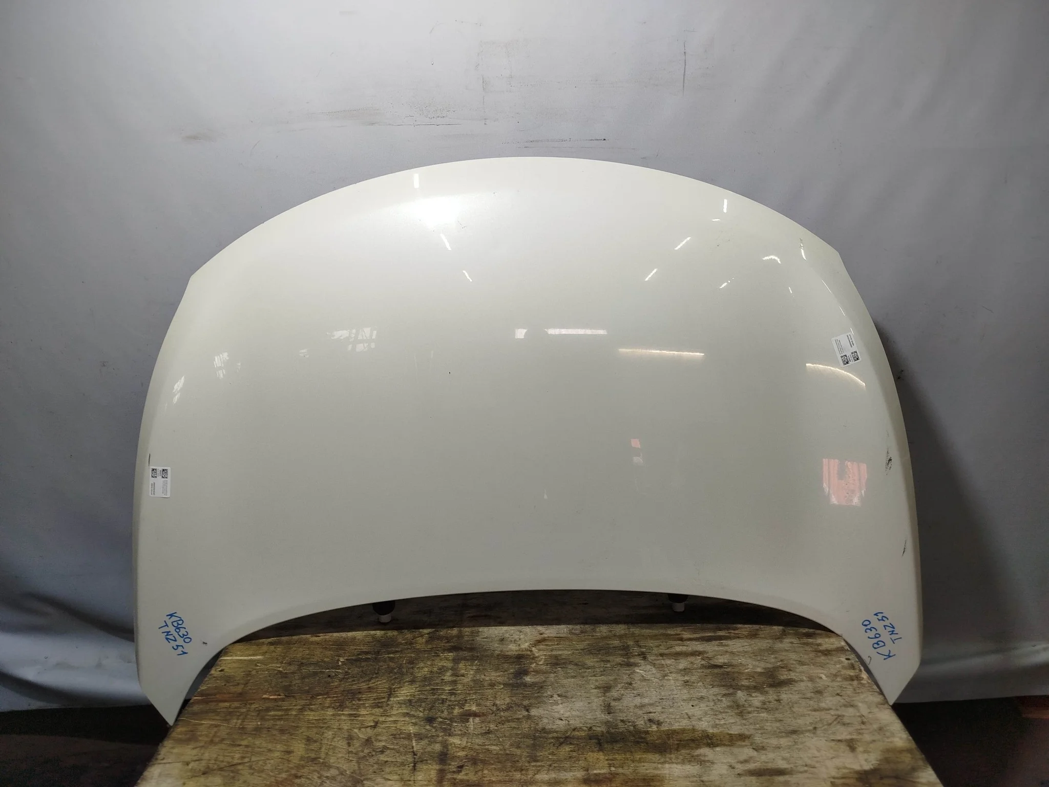 КАПОТ NISSAN F510M1AAMA белый, QX1 KB630