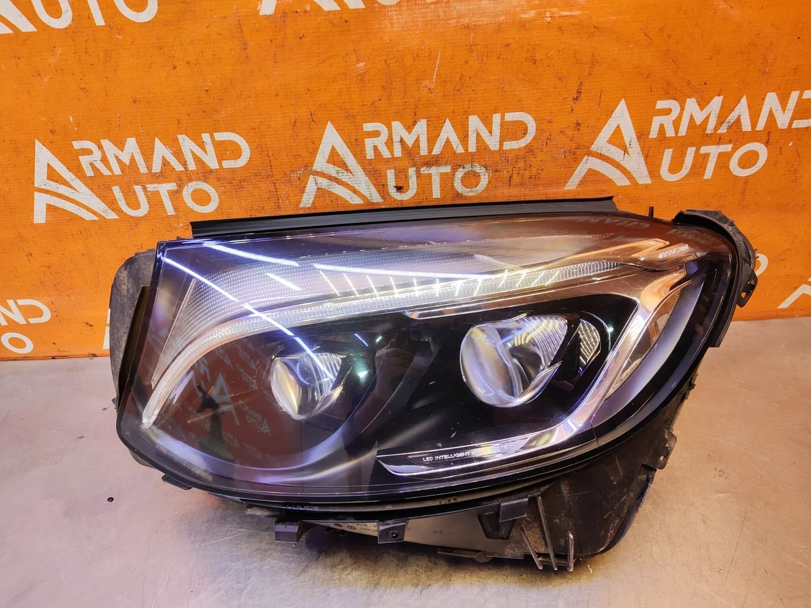 Фара Mercedes GLC-Class 2015-2019 X253