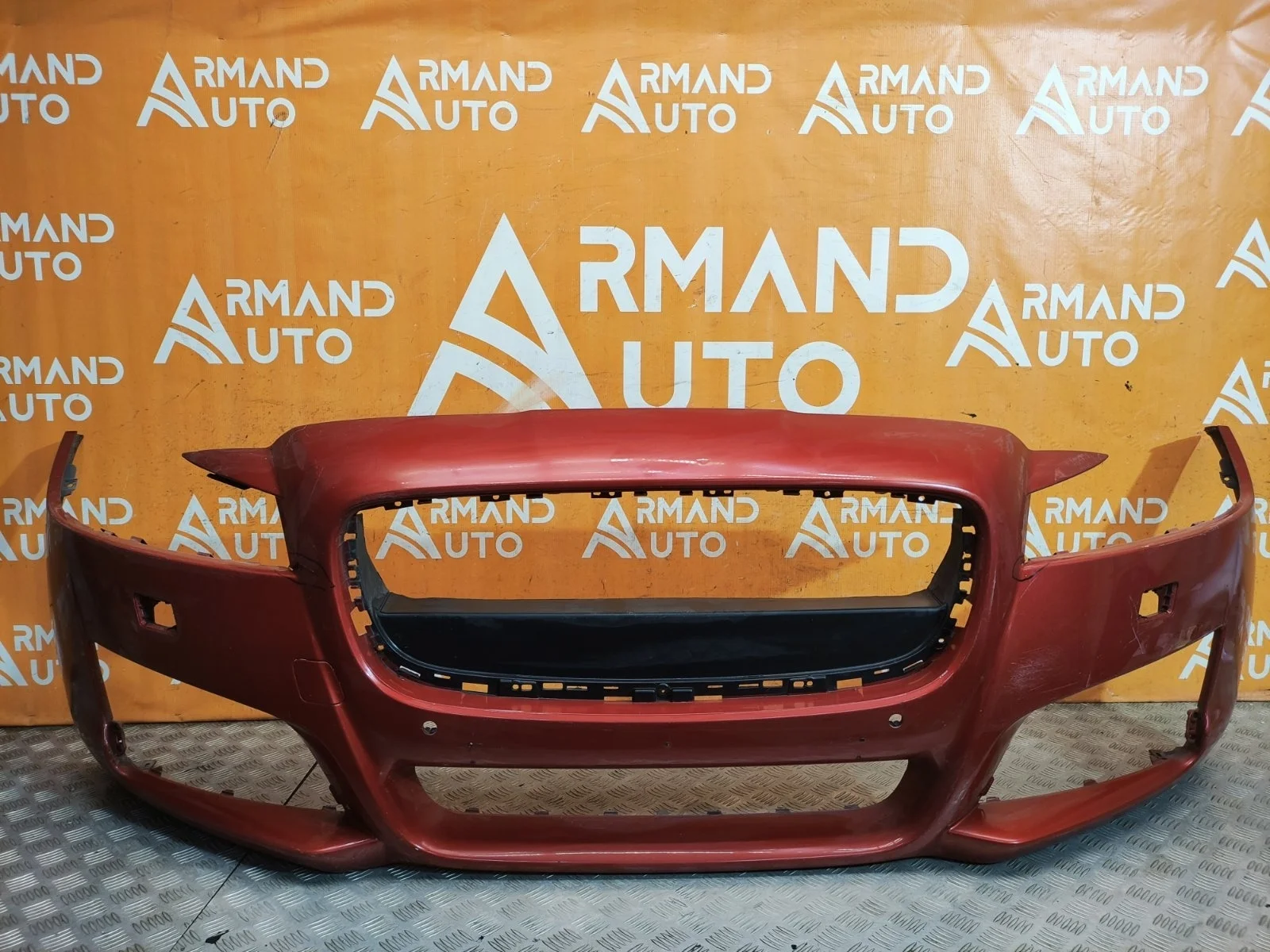 Бампер Jaguar XF 2015-нв