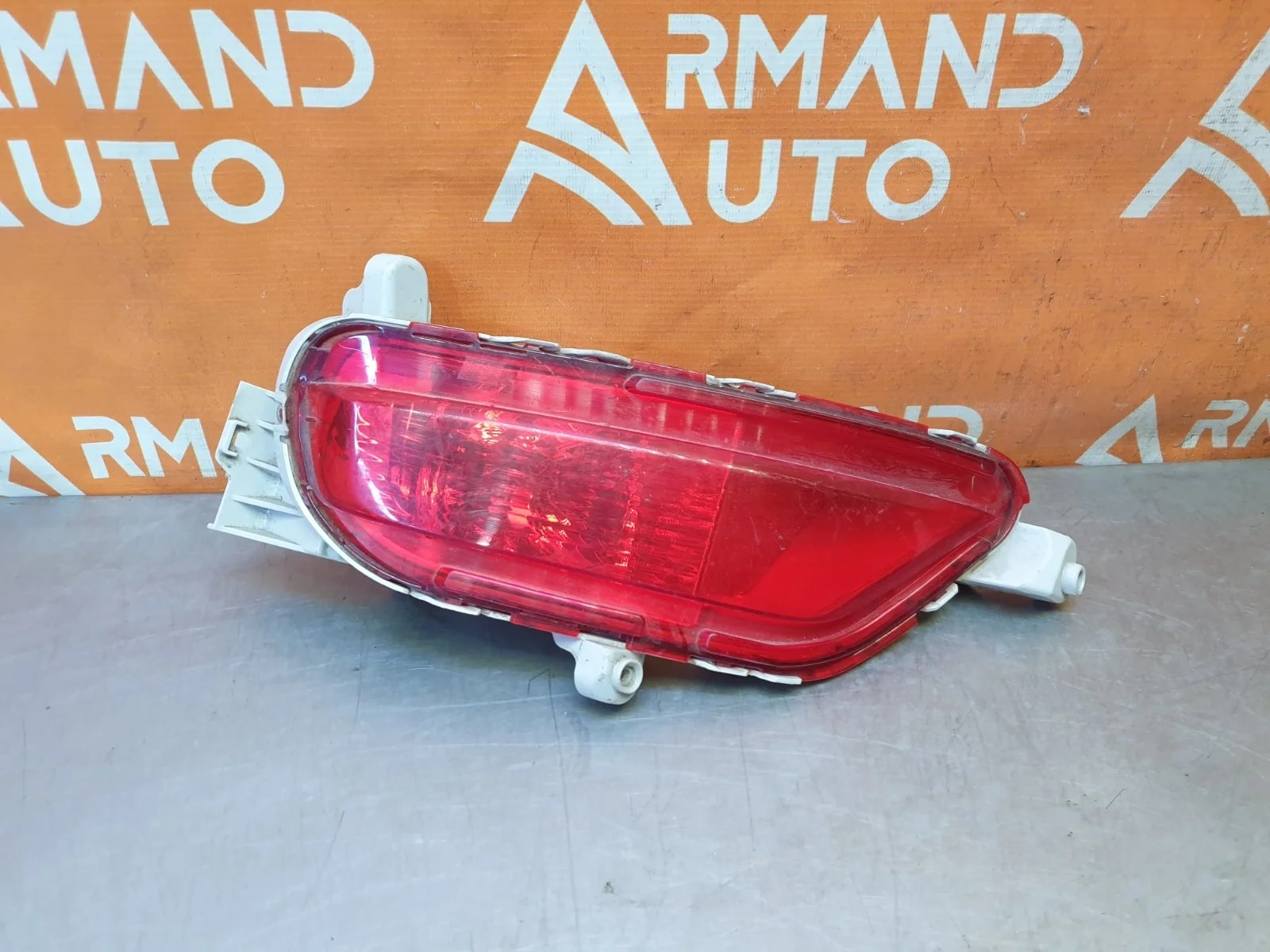 Фонарь противотуманный Mazda CX-5 2017-нв