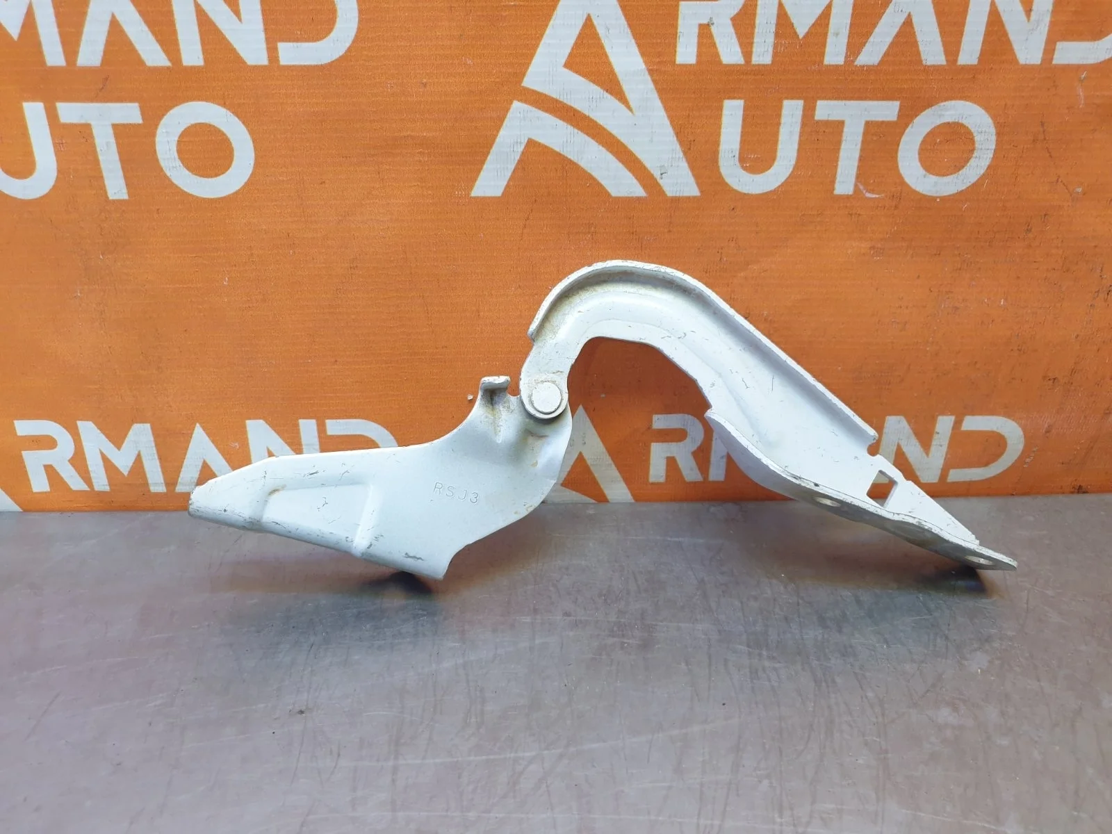 Петля капота Mitsubishi ASX 2010-нв GA0