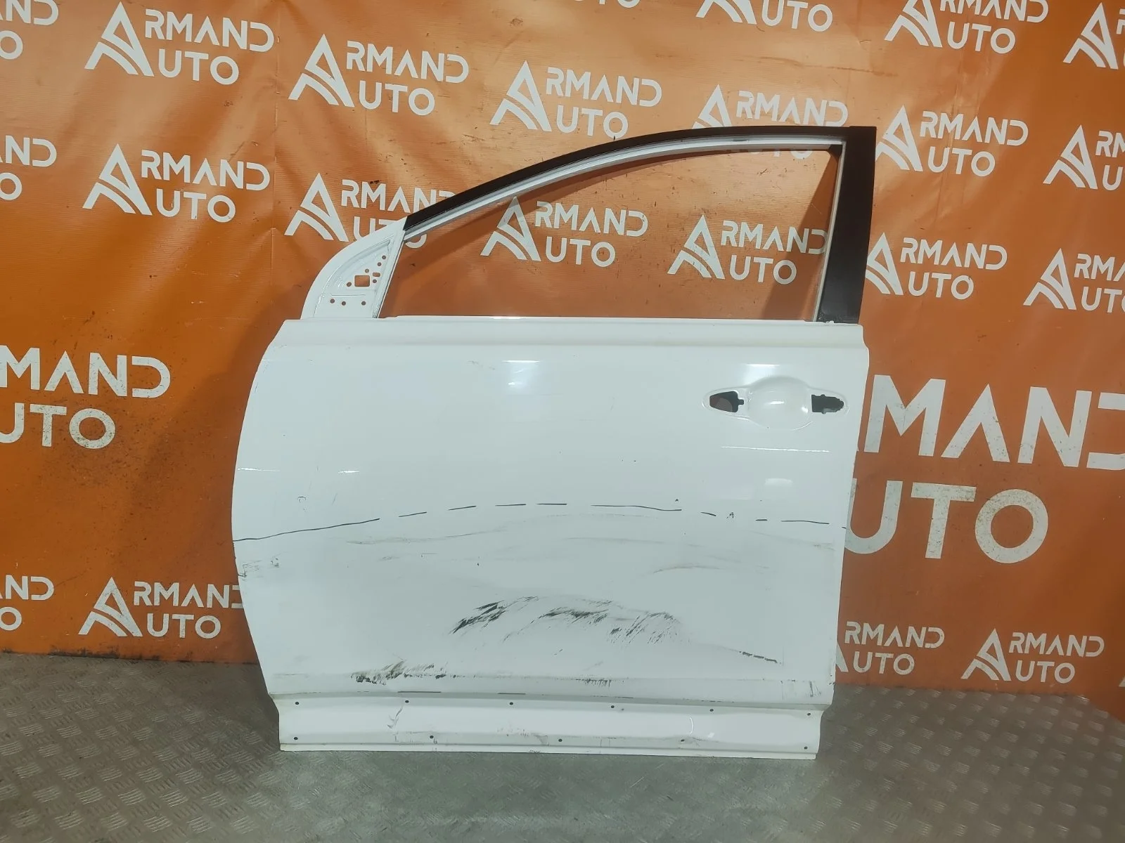 Дверь Toyota RAV4 2012-2019 CA40