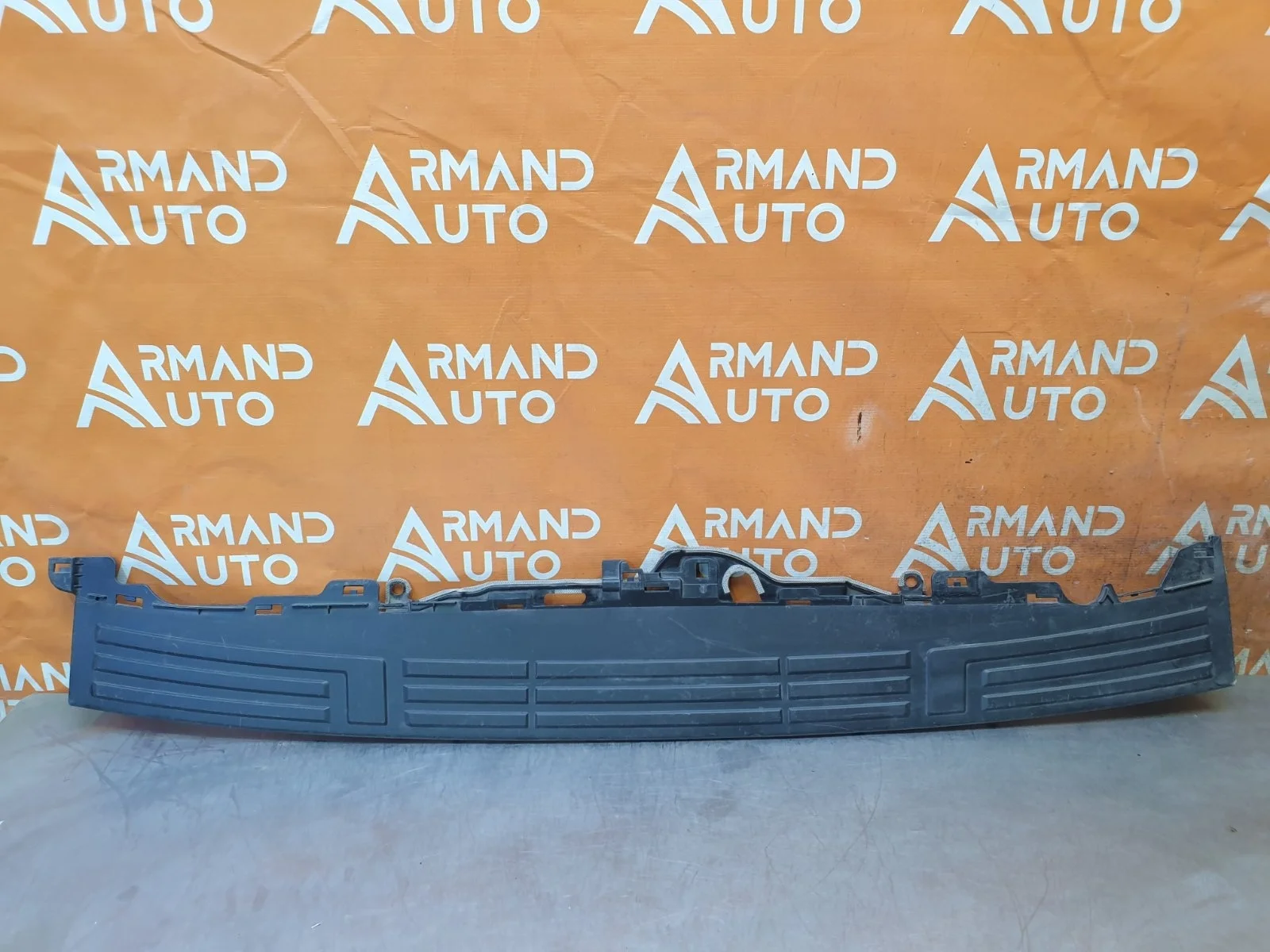 Накладка бампера верхняя Toyota Land Cruiser Prado 2009-нв 150